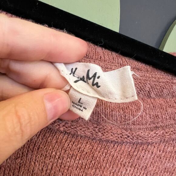 KyeMi Boutique Rust Peach Oversized Bell Sleeve Sweater Large - Picture 4 of 5